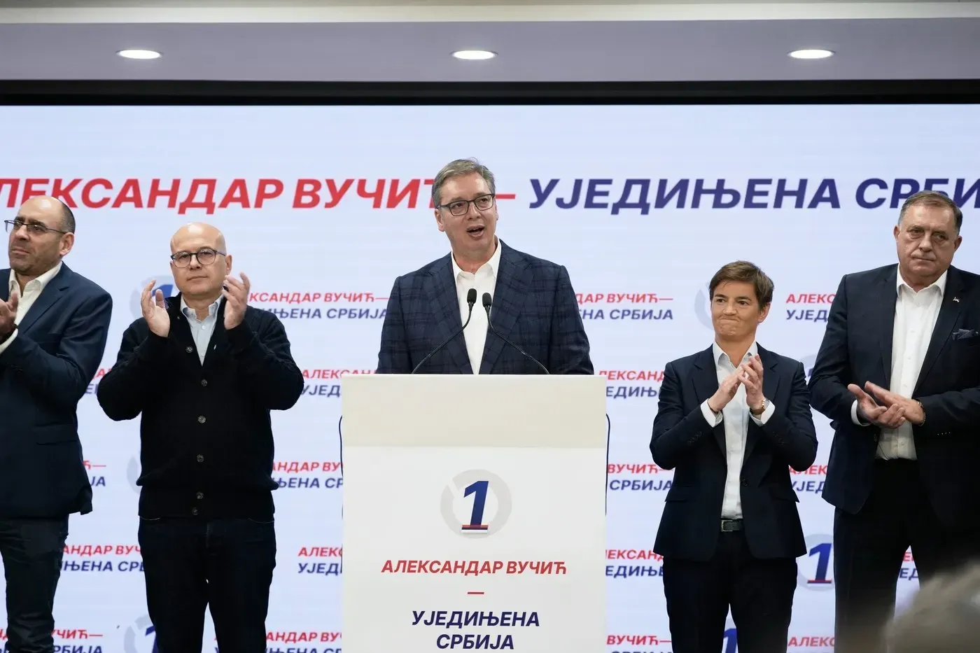 Aleksandar Vucic își recunoaște înfrângerea în alegerile parlamentare din Serbia